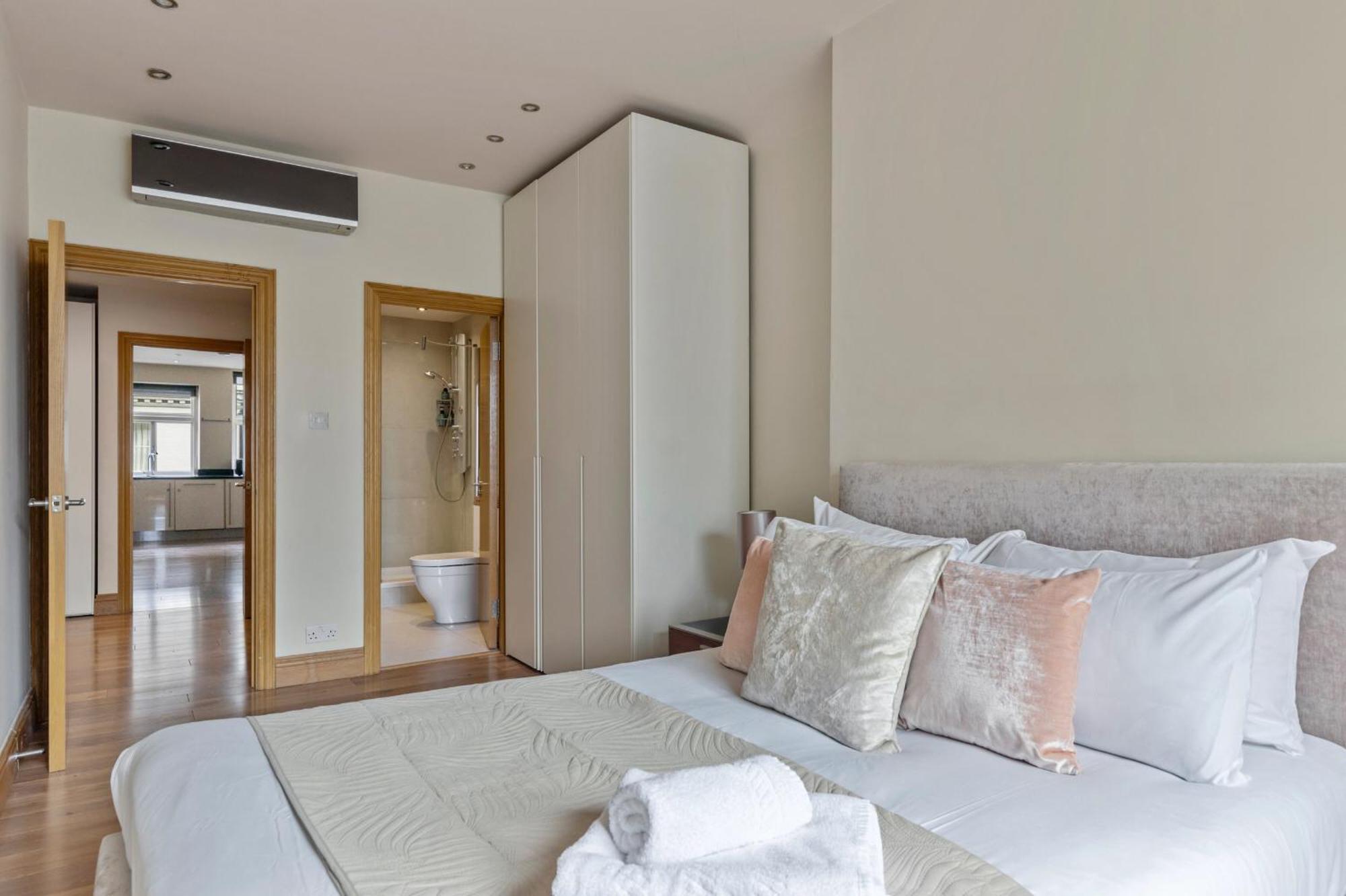 Enchanting Hideaway - La Reserve South Kensington Λονδίνο Εξωτερικό φωτογραφία